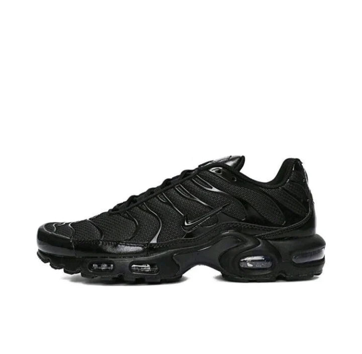 Air Max Plus — Black